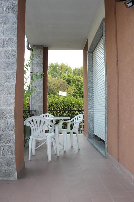 B&B Milano Malpensa 1 Castano Primo Ruang foto